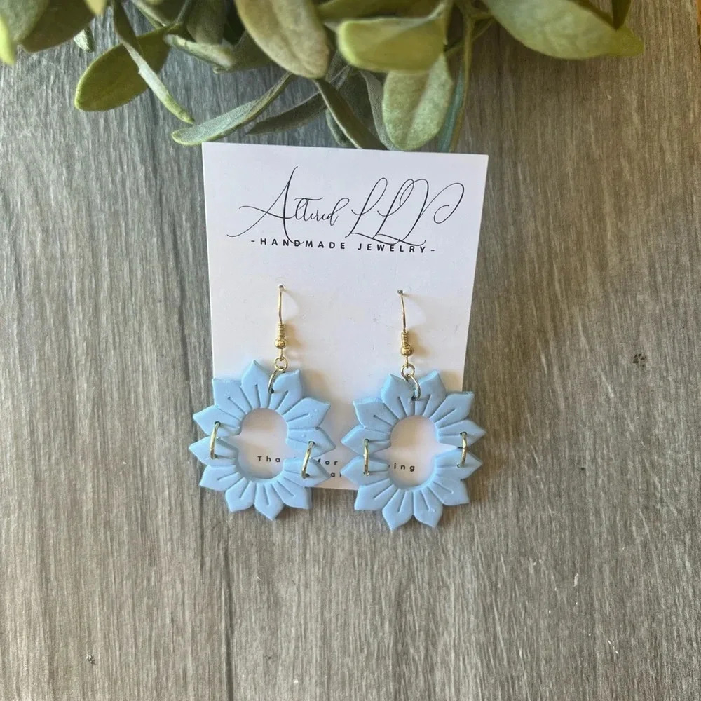 2/$30 Handmade Earrings “Periwinkle Collection”